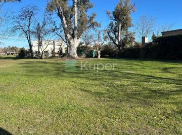 Terreno · 610m² · Terreno Lote en Venta en Santa Guadalupe, Pilar del Este, Pilar
