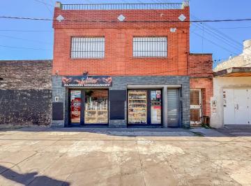 Casa · 110m² · 3 Ambientes · Venta - Casa 2 Dorm. Más Local Comercial y Fondo de Comercio. Bella Vista, Rosario.