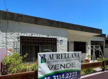 Casa de 3 ambientes, Hurlingham · Venta Casa Americana - Parque Johnston - Apto Credito