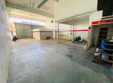 Local comercial · 160m² · Alquiler de Local en Hurlingham - Sobre Acceso Oeste 160 m²