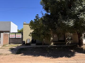 Casa · 132m² · 4 Ambientes · 1 Cochera · Casa en Venta en Colon Entre Rios