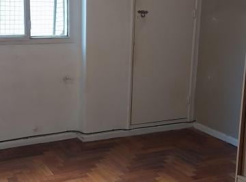 PH de 4 ambientes, Villa Crespo · Villa Crespo PH 4 Amb Sin Exp Cocina Ampl Bño Compl M/lumin Placards