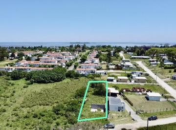 Terreno · 612m² · Colonia - Venta de Terreno de 612 m² en La Zona de Los 3 Pinos