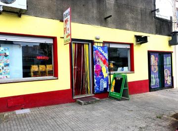 Local comercial · 52m² · 2 Ambientes · Colonia - Venta Local Comercial Céntrico