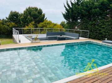 Casa · 200m² · 4 Ambientes · 1 Cochera · Casa 4 Ambientes en Venta - Pinamar Costa Esmeralda - Deportivo 1