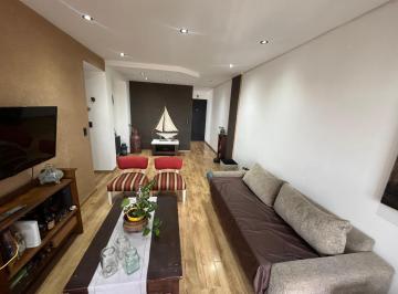 Departamento · 89m² · 4 Ambientes · Departamento Cuatro Ambientes Amplios Reciclado a Nuevo