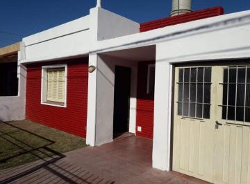 Foto · Oportunidad de Inversion - Casa Amplia - 2 Dorm. - Patio - Garaje