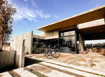 Casa de 4 ambientes, Chapadmalal · Casa de Diseño en Chapadmalal Barrancas de S. Benito Para 6px Hola Sur