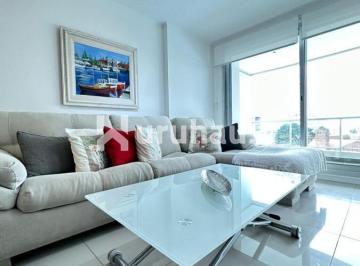 Foto1 · Venta Apartamento Dos Dorm. Punta del Este Edificio Wind Tower