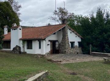 Casa · 400m² · 11 Ambientes · Venta Casa La Bolsa. Costa Rio