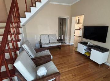 Casa · 250m² · 5 Ambientes · 2 Cocheras · Casa en Venta 6 Ambientes San Justo