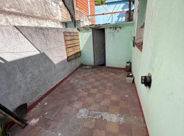 Departamento de 3 ambientes, Morón · Departamento PH 3ambientes con Patio. Oportunidad!