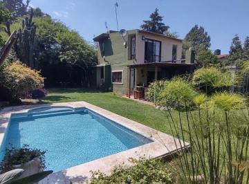 Casa · 150m² · 3 Ambientes · 2 Cocheras · Casa en Venta Oportunidad - con Escritura - V. Rivera Indarte