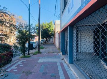 Local comercial de 3 ambientes, Córdoba · Excelente Local Comercial en Alquiler - Av Juan B. Justo 3051
