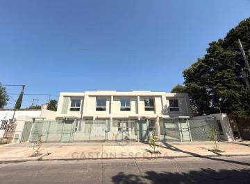 PH · 90m² · 3 Ambientes · 1 Cochera · PH en Ituzaingó Norte