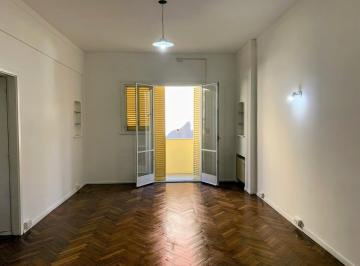 Departamento · 71m² · 3 Ambientes · Departamento 3 Ambientes Amplios y Balcón, Baño y Toilette, Lavadero Independiente, 3ª Piso