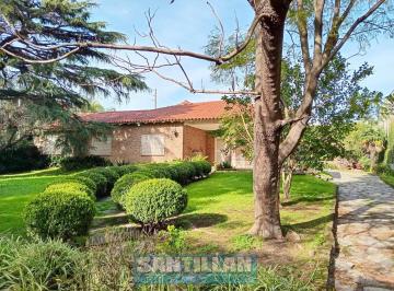 Casa de 6 ambientes, La Matanza · Importante Propiedad en San Justo Sobre Dos Lotes (1.021 M&sup2;). Todo Destino