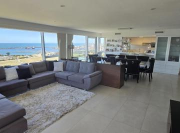 Departamento · 229m² · 5 Ambientes · 2 Cocheras · Departamento 5 Amb en Venta