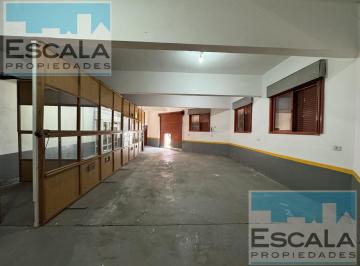 Local comercial · 130m² · 1 Ambiente · Local en Barrio Industrial
