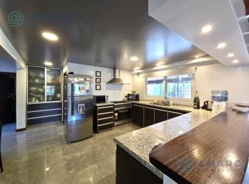 Casa · 143m² · 4 Ambientes · 2 Cocheras · Venta · Casa · Parque · Piscina · Galería · en Tierra de Sueños 2 · Roldán
