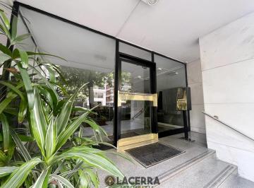 Departamento · 75m² · 4 Ambientes · Venta de Departamento Belgrano con Renta! Oportunidad!