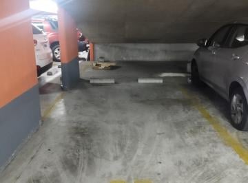 Garage , Chacarita · Vendo/permuto X Auto