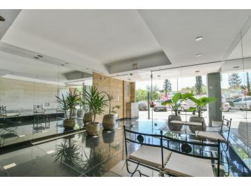 Departamento · 110m² · 5 Ambientes · Departamento en Venta Barrio Martin, 3 Dorm.
