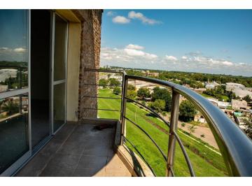 Departamento · 30m² · 2 Ambientes · Monoambinete Apto Vivienda U Oficina en Ciudad de San Lorenzo, Sobre Av San Martin