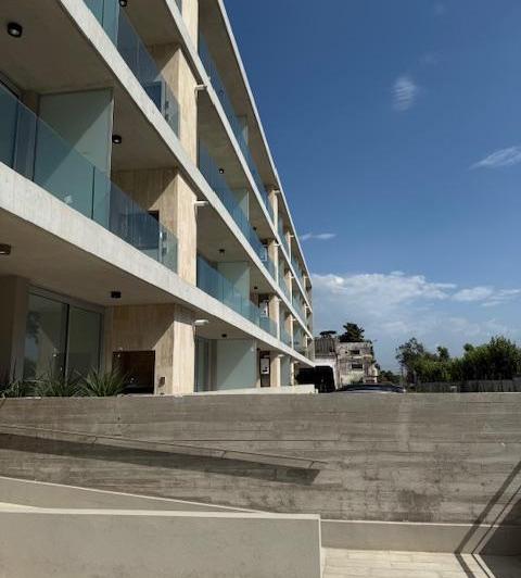 Departamento · 71m² · 2 Ambientes · 1 Cochera
