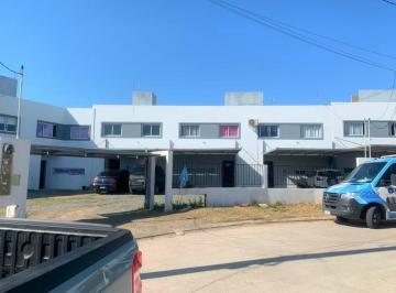 Casa · 70m² · 4 Ambientes · Duplex Valle Cercano Barrio Los Juegos