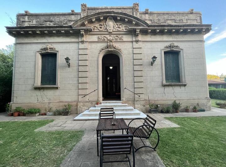 Casa · 188m² · 5 Ambientes · 1 Cochera