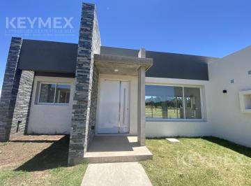 Casa · 152m² · 4 Ambientes · 2 Cocheras · Venta Casa a Estrenar en Los Cardales, Barrio Monet