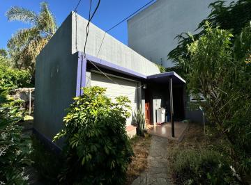 Casa de 3 ambientes, Almirante Brown · PH Adrogue - Tres Ambientes con Jardin de Generosas Dimensiones