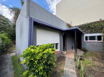 Casa de 3 ambientes, Almirante Brown · PH Adrogue - Tres Ambientes con Jardin de Generosas Dimensiones