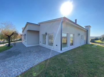 Casa · 170m² · 4 Ambientes · 2 Cocheras · Vta Casa El Cazal Barrio Náutico con Salida Al Río