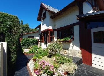 Casa · 200m² · 5 Dormitorios · 1 Cochera · Casas en Venta en Pinar de Festa, Bariloche