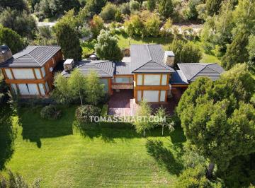 Casa · 444m² · 6 Dormitorios · 2 Cocheras · Casa - Terrazas del Golf