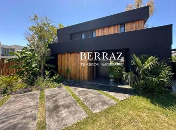 Casa · 200m² · 7 Ambientes · 1 Cochera · Venta Casa 3 Dorm. Lagoon Lote de 600 m² Pilar