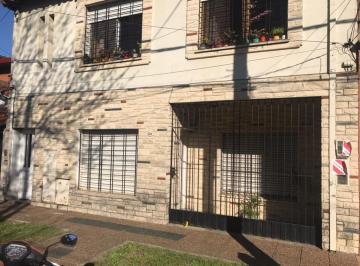 PH · 100m² · 3 Ambientes · *apto Credito* PH Tipo Casa 3 Ambs, P. Baja Frente C/jardín
