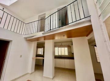 PH · 104m² · 4 Ambientes · Departamento de Pasillo en Venta Rosario Centro