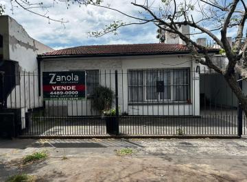 Casa de 2 ambientes, Morón · Casa 4 Ambientes en Castelar
