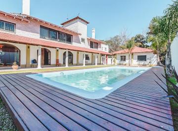 Quinta vacacional · 338m² · 7 Ambientes · 1 Cochera · Casa Quinta en Venta en Don Torcuato