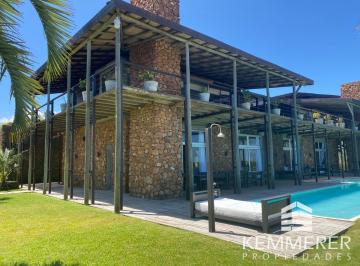 Casa · 1200m² · 7 Dormitorios · Increíble Residencia en Punta del Este