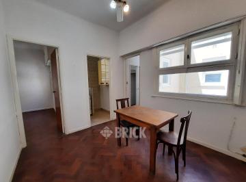 Departamento · 48m² · 3 Ambientes · Av Cordoba Al 2800 - Todo Externo Baño y Cocina Completos