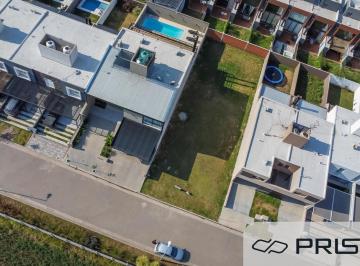 Terreno · 360m² · Terreno en La Calandria