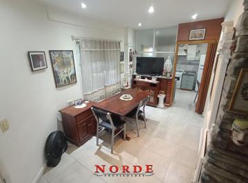 PH · 65m² · 3 Ambientes · Venta • 3 Ambientes • Duplex • Entrada Independiente • Oportunidad