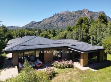 Casa · 402m² · 5 Ambientes · Casa en Arelauquen Golf & Country Club