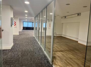 Oficina comercial · 430m² · 1 Ambiente · 1 Cochera · Oficina en Alquiler Excelente Acceso