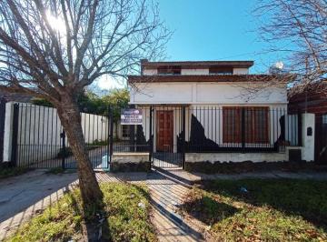 Casa de 3 ambientes Venta USD 77.000 · Casa