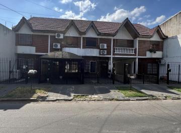 PH · 65m² · 3 Ambientes · 1 Cochera · PH en Venta Villa Luzuriaga